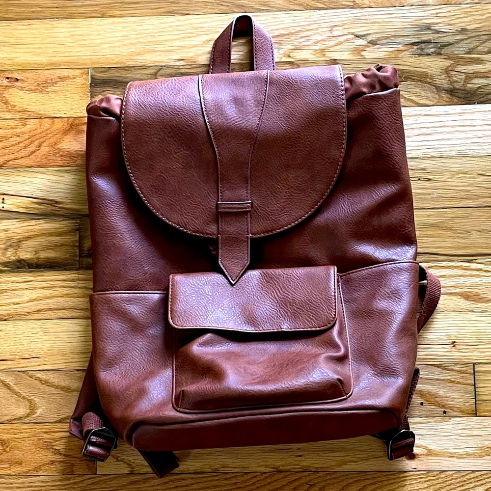 Universal Thread Brown Faux Leather Backpack w/Flap Snap & Cinch Closure